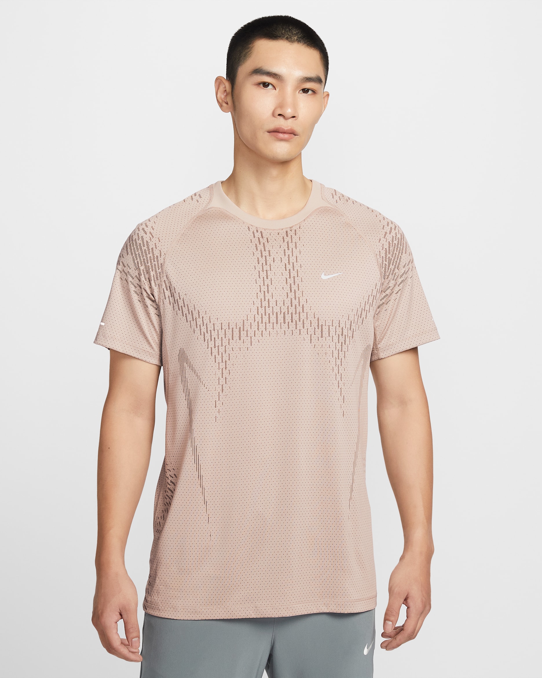 NIKE公式】ナイキ ストライド メンズ Dri-FIT ADV ショートスリーブ